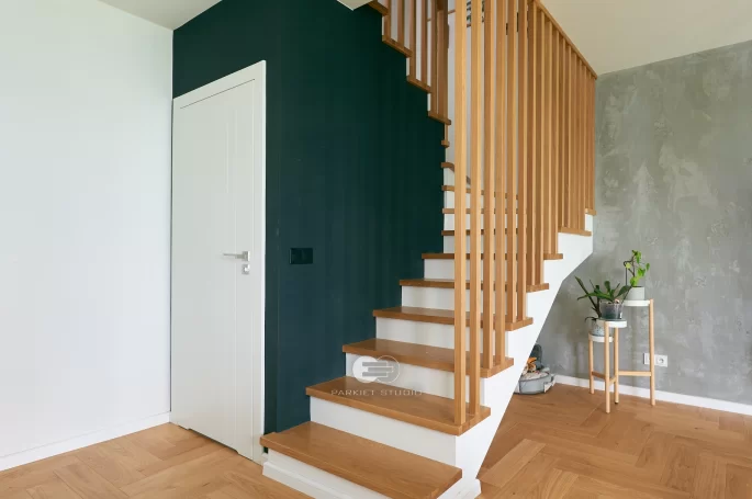 Schody klasyczne dębowe